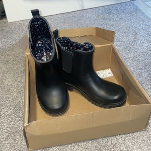 Lucky Brand Rainboots